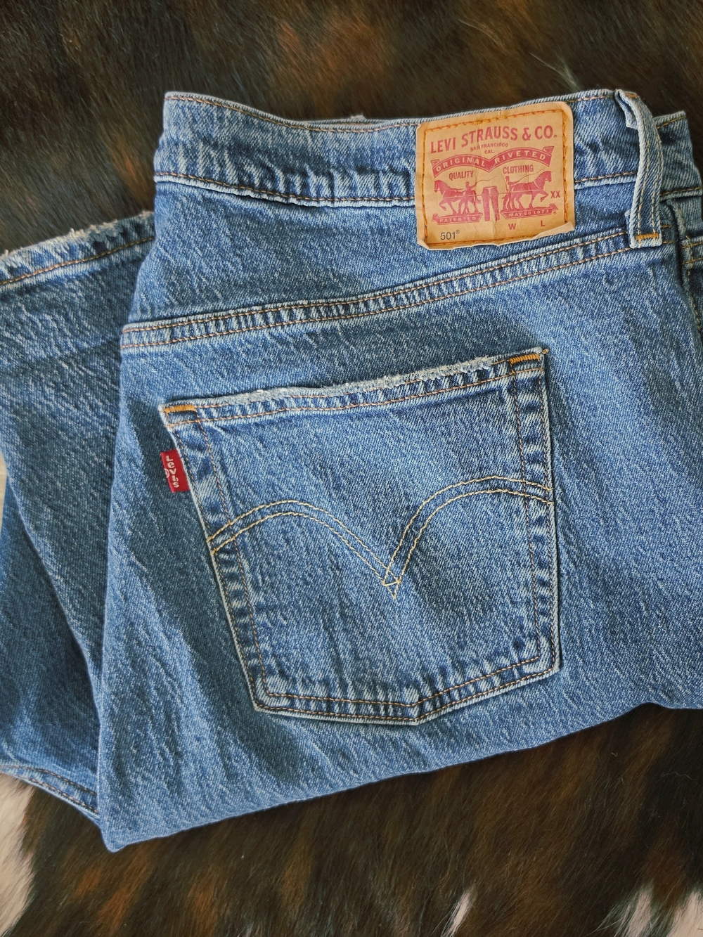 Levi's 501 Blue Straight Leg Jeans Women's 16 W Button Fly